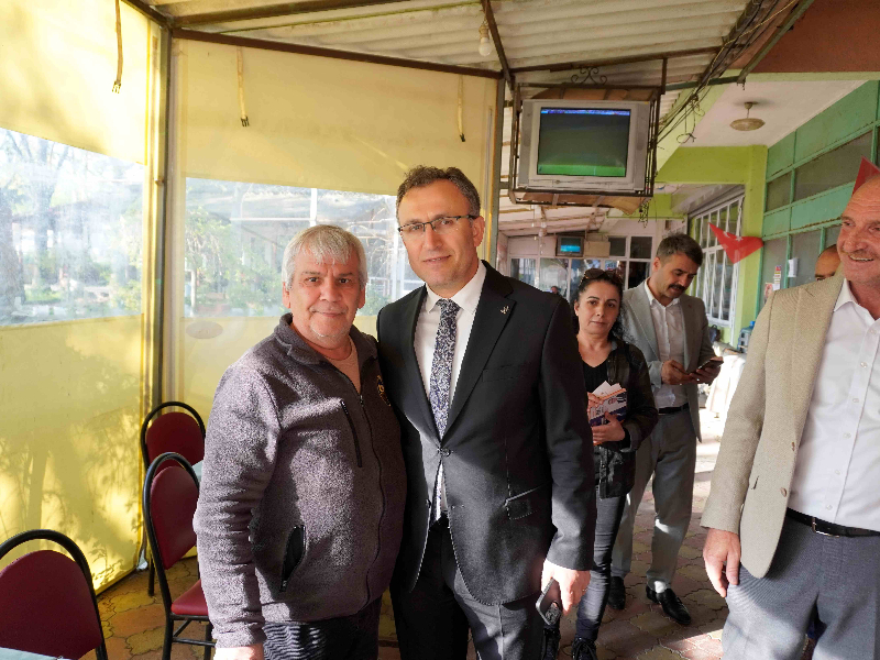 Ak Parti Milletvekili Adayı Av. Mehmet Sarı, seçim çalışmaları için Değirmenköy'de
