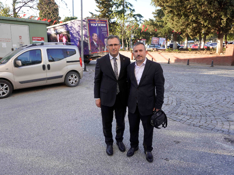 Ak Parti Milletvekili Adayı Av. Mehmet Sarı, seçim çalışmaları için Değirmenköy'de