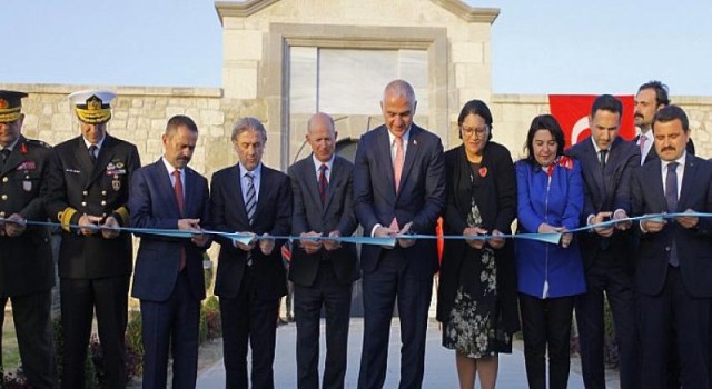 Çanakkale Kara Muharebeleri’nin 107. Yıldönümü’nde Çanakkale Şehitleri Törenlerle anıldı