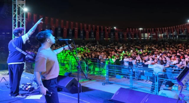 Bursa’da ’İkilem’ coşkusu