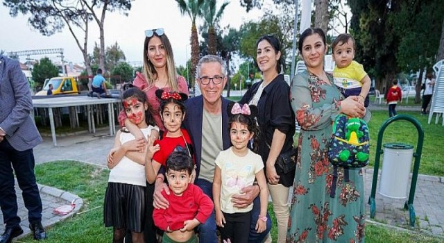 Gaziemir Park Şenlikleri’yle çocuklar doyasıya eğlendi