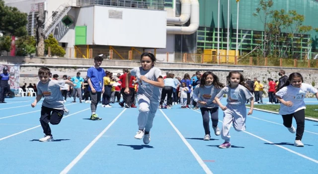 İstanbul Üsküdar’da 2 bin 100 sporcu ’özel’ ter döktü