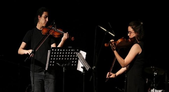 Müzik Akademisi Emeklerini Yıl Sonu Konseri İle Taçlandırdı