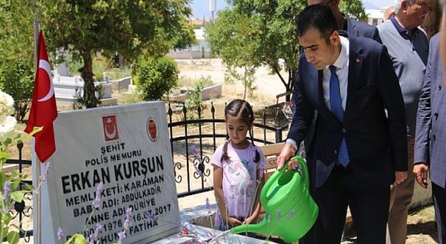 Arife Günü Şehitlik Ziyaret Edildi
