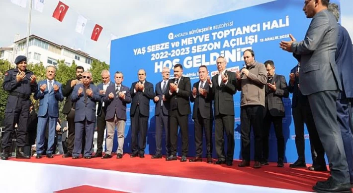 Alanya Toptancı Hali’nde yeni sezon törenle başladı