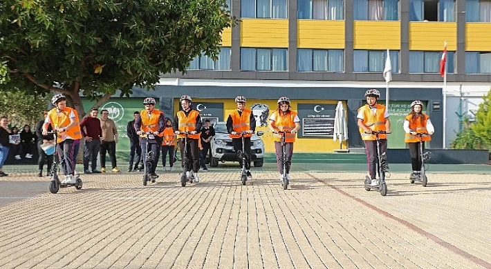 Antalya Büyükşehir ’Scooter Farkındalık Atölyeleri’ düzenliyor