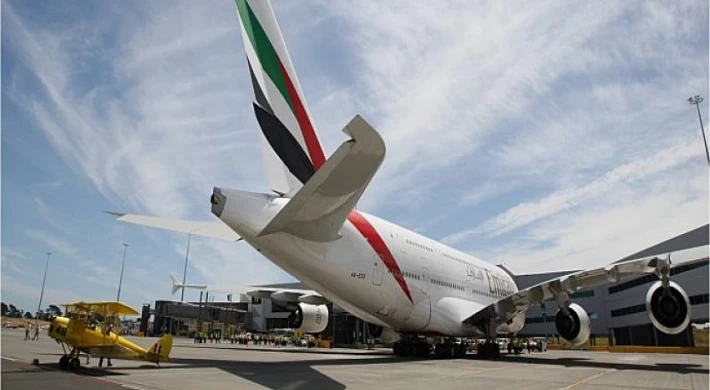 Emirates A380 Yeni Zelanda’ya iniş yaptı