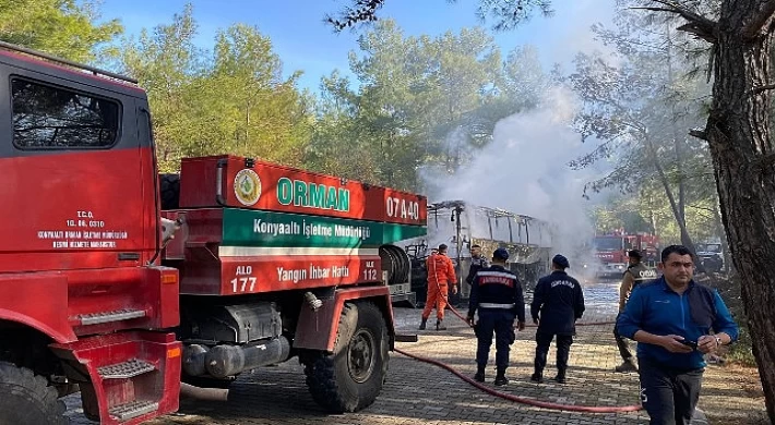 Kemer’de araç yangını