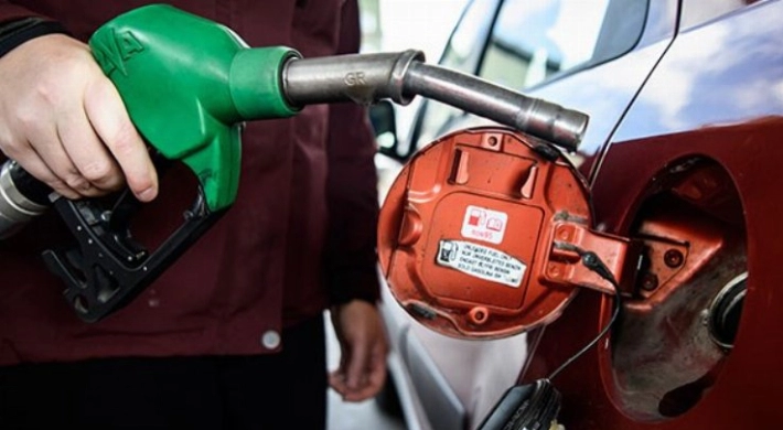Ayın ilk indirimi motorine!