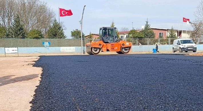 Kartepe Asiller Caddesi asfaltlandı