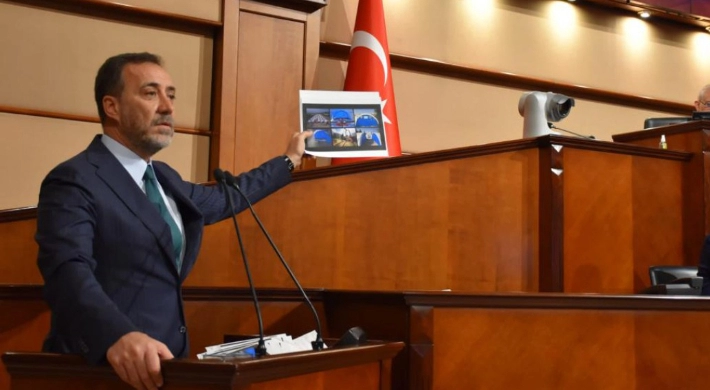 Yılmaz: "İBB'yi yönetenler deprem konusunda top çevirdi durdu"