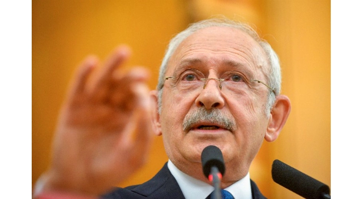 Kılıçdaroğlu hukukçuları ’korkaklık’ ve ’adaletsizlik’le suçladı!