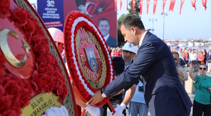 SİLİVRİ'DE 30 AĞUSTOS ZAFER BAYRAMI COŞKUSU YAŞANDI