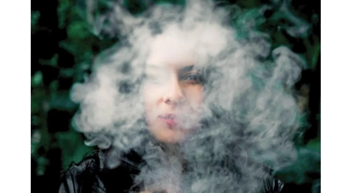 E-sigara kanser riskini arttırıyor, sperm sayısını düşürüyor!