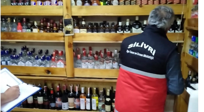 Silivri'de alkollü içki satış yerlerine denetimler sıklaştı