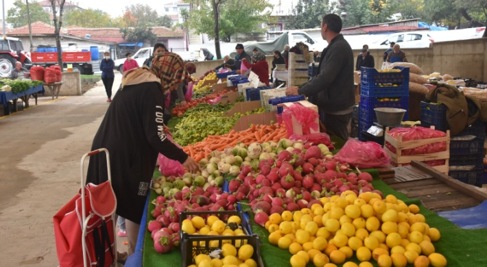 Değirmenköy Pazarı meyve ve sebze fiyatları (24.01.2024)