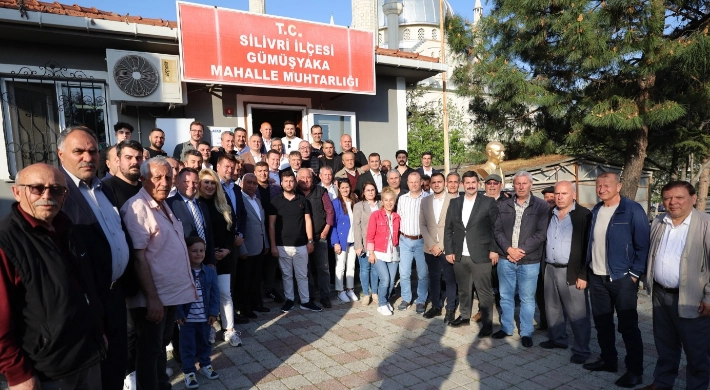 Silivri Belediye Başkanı Balcıoğlu, Gümüşyaka Mahallesinde Vatandaşlarla Bayramlaştı