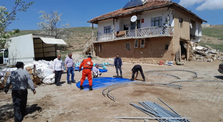 Silivri Belediyesi'nin Yardım Konvoyu Tokat Sulusaray'a Ulaştı