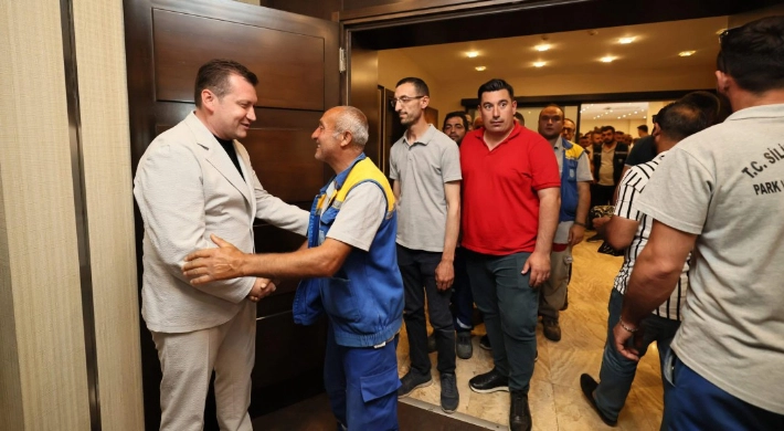 Başkan Balcıoğlu Belediye Personeli ile Bayramlaştı