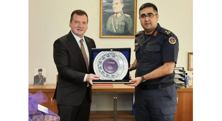 Başkan Balcıoğlu’ndan İlçe Jandarma Komutanı Ferhat Dağıstan’a Ziyaret