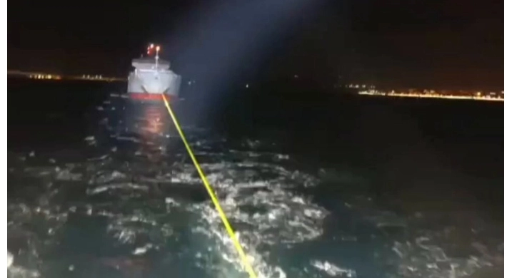 Çanakkale Boğazı’nda arızalanan gemi kurtarıldı