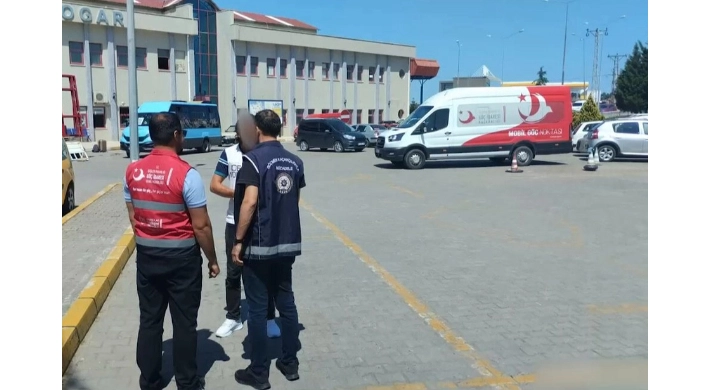 Göçmen kaçakçılığına darbe! 32 organizatör ile 572 düzensiz göçmen yakalandı