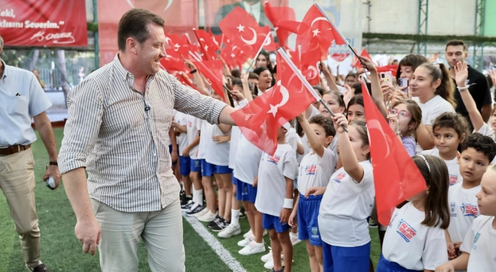 Başkan Balcıoğlu, Yaz Spor Okulları kapanış törenine katıldı
