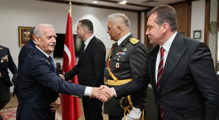 Başkan Balcıoğlu, Zafer Bayramı Bayramlaşma Törenine katıldı