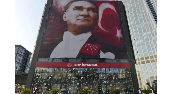 CHP İstanbul Kongresi’ne mahkemeden tedbir kararı! CHP İstanbul kayyuma devredildi!