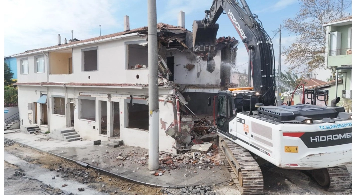 Gazitepe Köy Konağı Yeniden İnşa Ediliyor
