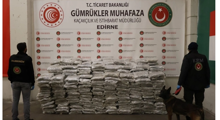 Kapıkule ve İpsala’da 525 kilogram uyuşturucu ele geçirildi