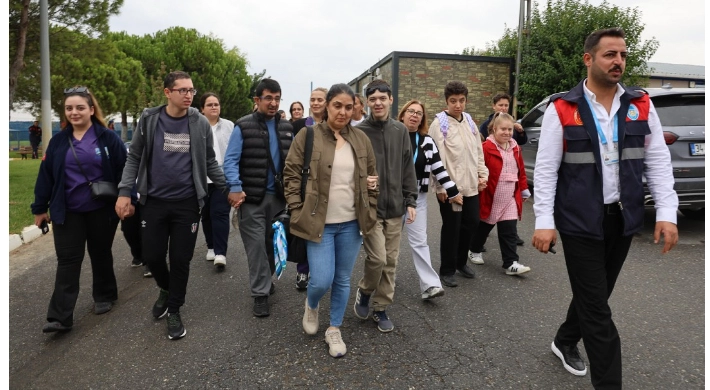 Özel bireyler Küçük Hayvan Rehabilitasyon Merkezini ziyaret etti