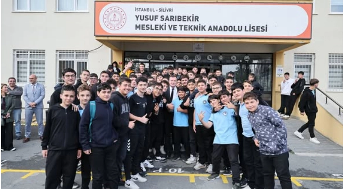 Silivri Belediyesi’nden Eğitime Destek: Okullarda Bakım ve Tadilat Çalışmaları Devam Ediyor