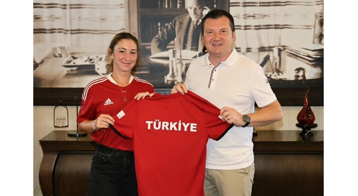 Silivrili Milli Tenisçi İrem Kurt’tan Cumhurbaşkanlığı Kupası’nda Büyük Başarı