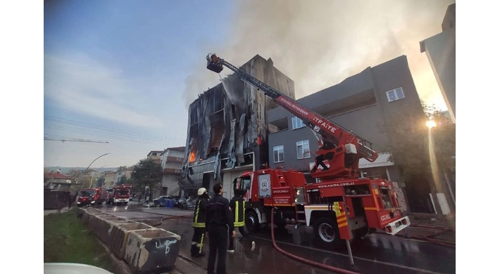 Kocaeli Dilovası’nda kozmetik fabrikasında yangın: 6 ölü, 1 yaralı