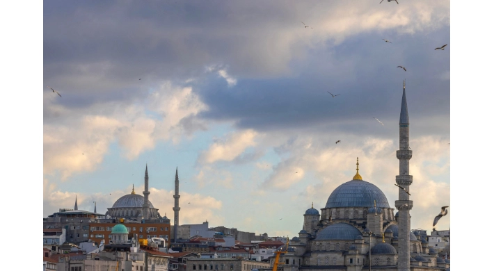 Yurt genelinde parçalı ve bulutlu hava hakim