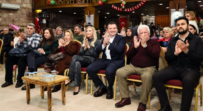 Başkan Balcıoğlu, EYKOM’da yılbaşı partisine katıldı