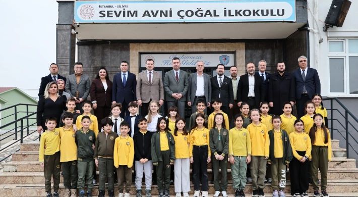 Silivri’de Karne Sevinci: Protokol Sevim Avni Çoğal İlkokulu’nda Öğrencilerle Buluştu