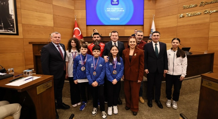 Başkan Balcıoğlu: Bu ödül kararları, gençlerimize verdiğimiz değerin küçük bir nişanesidir