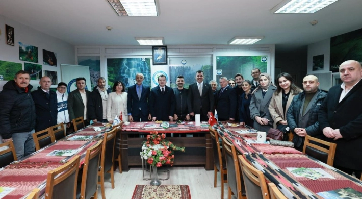 Başkan Balcıoğlu, Silivri Rizeliler Derneği’ni ziyaret etti