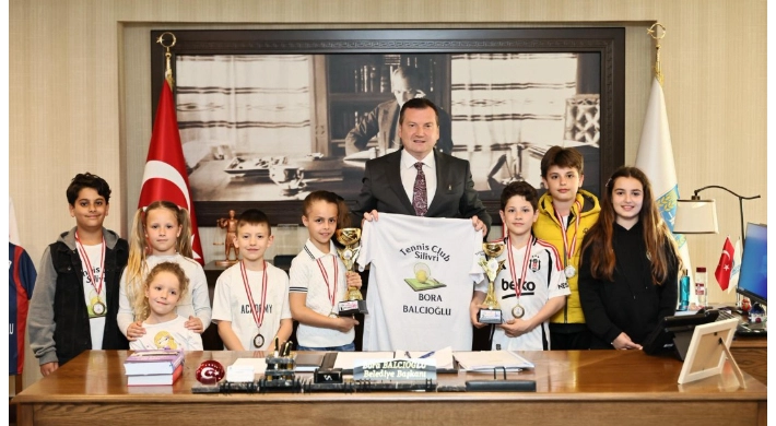 Başkan Balcıoğlu, Tenis Kulübü’nü ağırladı