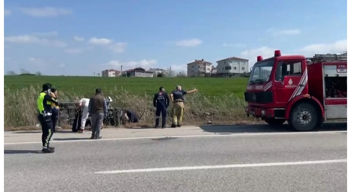 Değirmenköy E-5’te Korkutan Kaza: Araç Takla Attı, 3 Yaralı