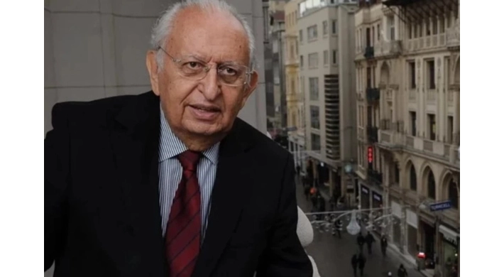 Hüsamettin Cindoruk hayatını kaybetti