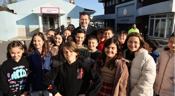 Başkan Bora Balcıoğlu’ndan Karne Alan Öğrencilere Tatil Mesajı