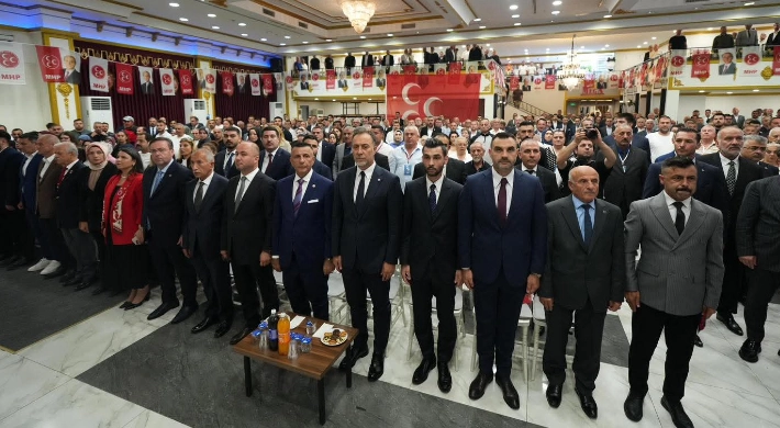 MHP SİLİVRİ İLÇE KONGRESİ BÜYÜK BİR COŞKUYLA GERÇEKLEŞTİRİLDİ: ZAFER YALÇIN YENİDEN GÜVEN TAZELEDİ