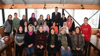 Kocaelili Kadın Muhtarlar Kartepe’de Buluştu