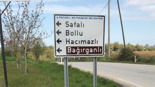 İşaret ve yönlendirme levhaları yenileniyor