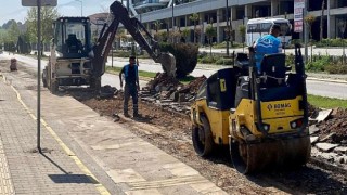 Kartepe Emekevler Mahallesinde Üstyapı Çalışmaları Yapılıyor