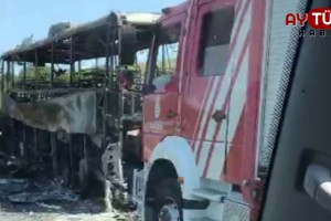 Çeltik - Çerkezköy yolunda Otobüs yanarak hurdaya döndü