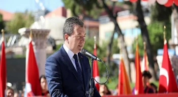 Bergama 14 Eylül’ü coşkuyla kutluyor